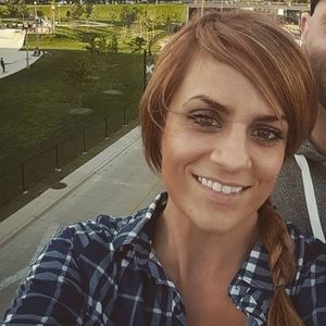 Meet your Posher, Stephanie